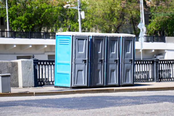 Portable Toilet Options We Offer in Riverton, IL